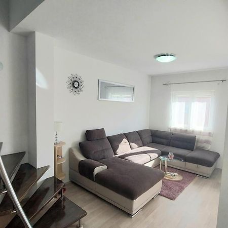 Apartment Palada Kaštela المظهر الخارجي الصورة